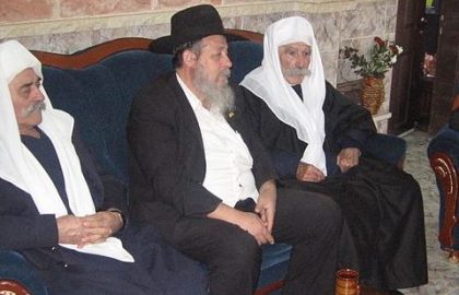 משיח וגאולה – האם אין כבר לחב"ד במה להתעסק רק בז' מצוות בני נח?!